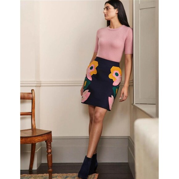Boden Dresses & Skirts - NWOT Boden Embroidered Mini Skirt in Navy Applique Blue Pink 20 22